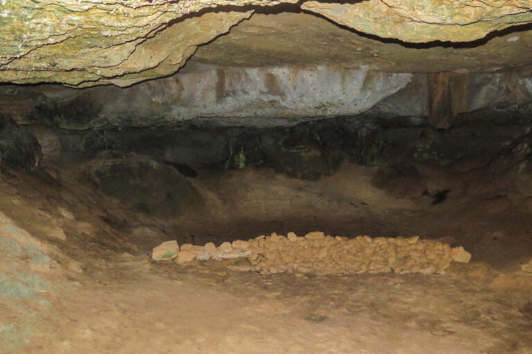 Ruta al serrat de Malla i Sant Salvador. L'Espunyola