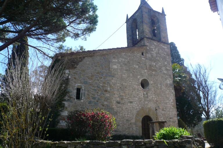 L'església de Sant Miquel de Pineda, a la vall alta d'Hostoles