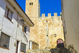 Gimcana pel nucli antic de Santa Oliva