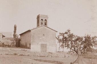 L'església de Sant Genís el 1927.