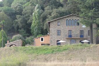 <p>Foto: Joan301009, CC BY-SA 3.0, via Wikimedia Commons</p> Can Riera de la Pineda, Arbúcies