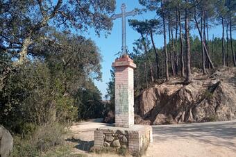 La Creu al camí de Farners, Santa Coloma de Farners