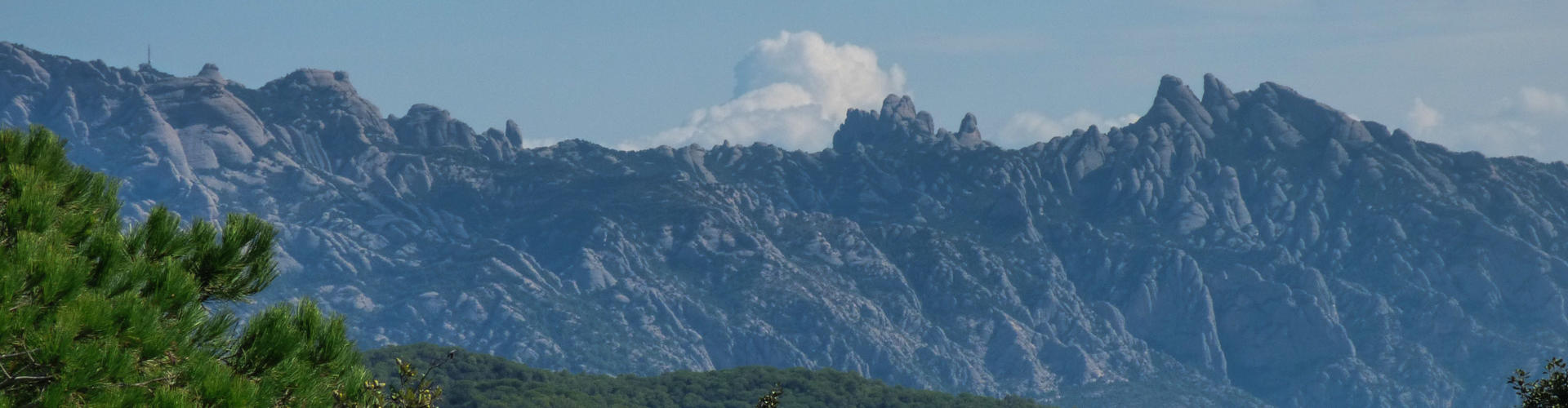 Montserrat des del turó de l'Avellana